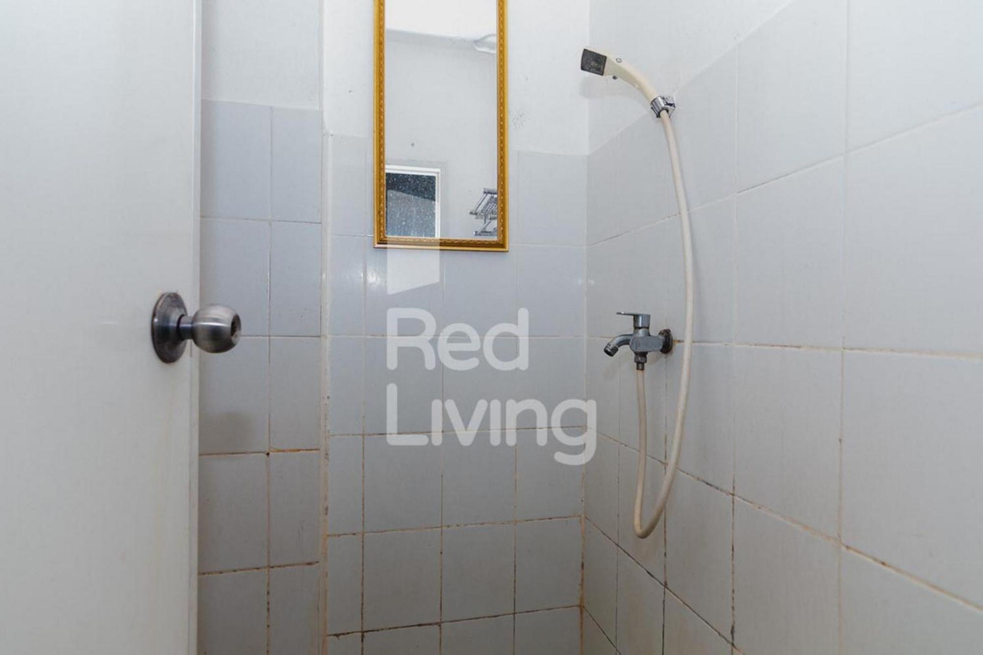 Redliving Apartemen Casablanca East Residence - Kayla Property Tower B Yakarta Habitación foto