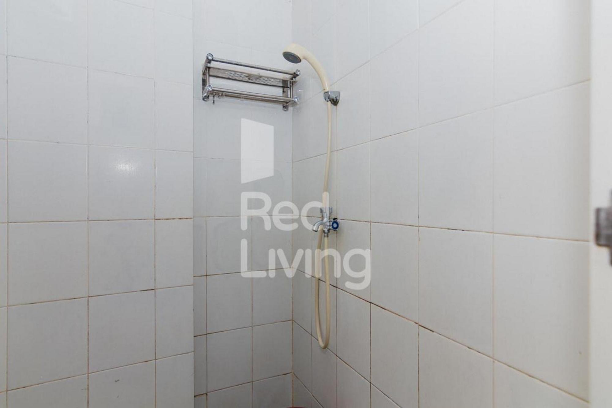 Redliving Apartemen Casablanca East Residence - Kayla Property Tower B Yakarta Habitación foto
